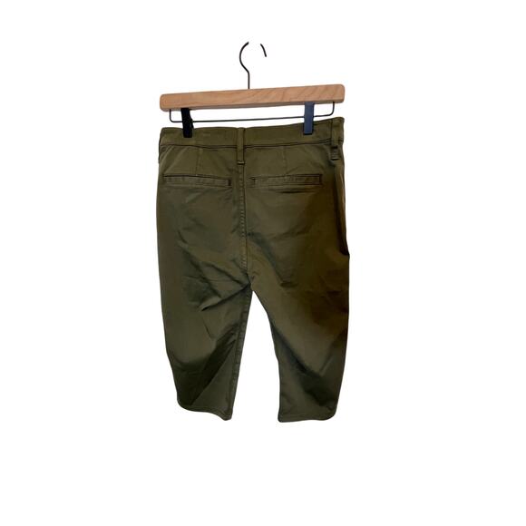Madewell The '90s Capri Pant in Garment-Dyed Sateen Green Gorpcore Utility 27 - Picture 5 of 5